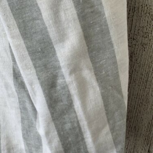 BCBGeneration striped strapless dress with pockets - Picture 3 of 5